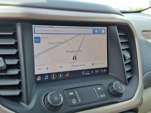 Used 2021 GMC Acadia Denali image 16