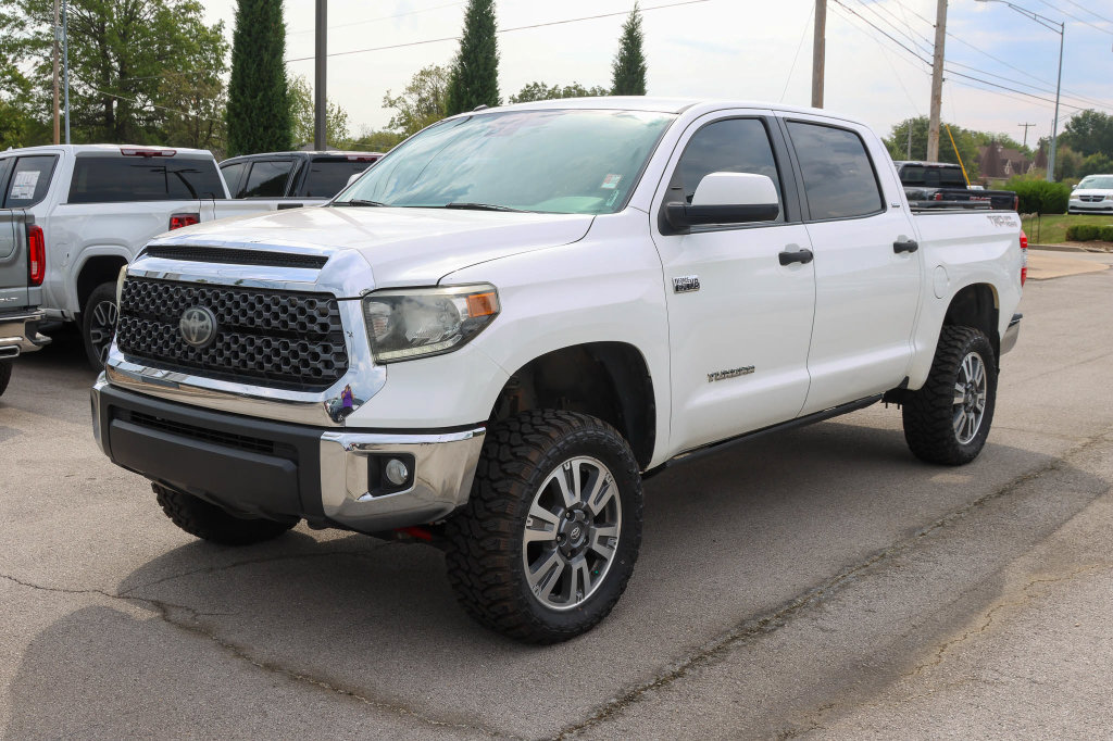 Used 2019 Toyota Tundra SR5 w/ SR5 Upgrade Package AWD/4WD image 6