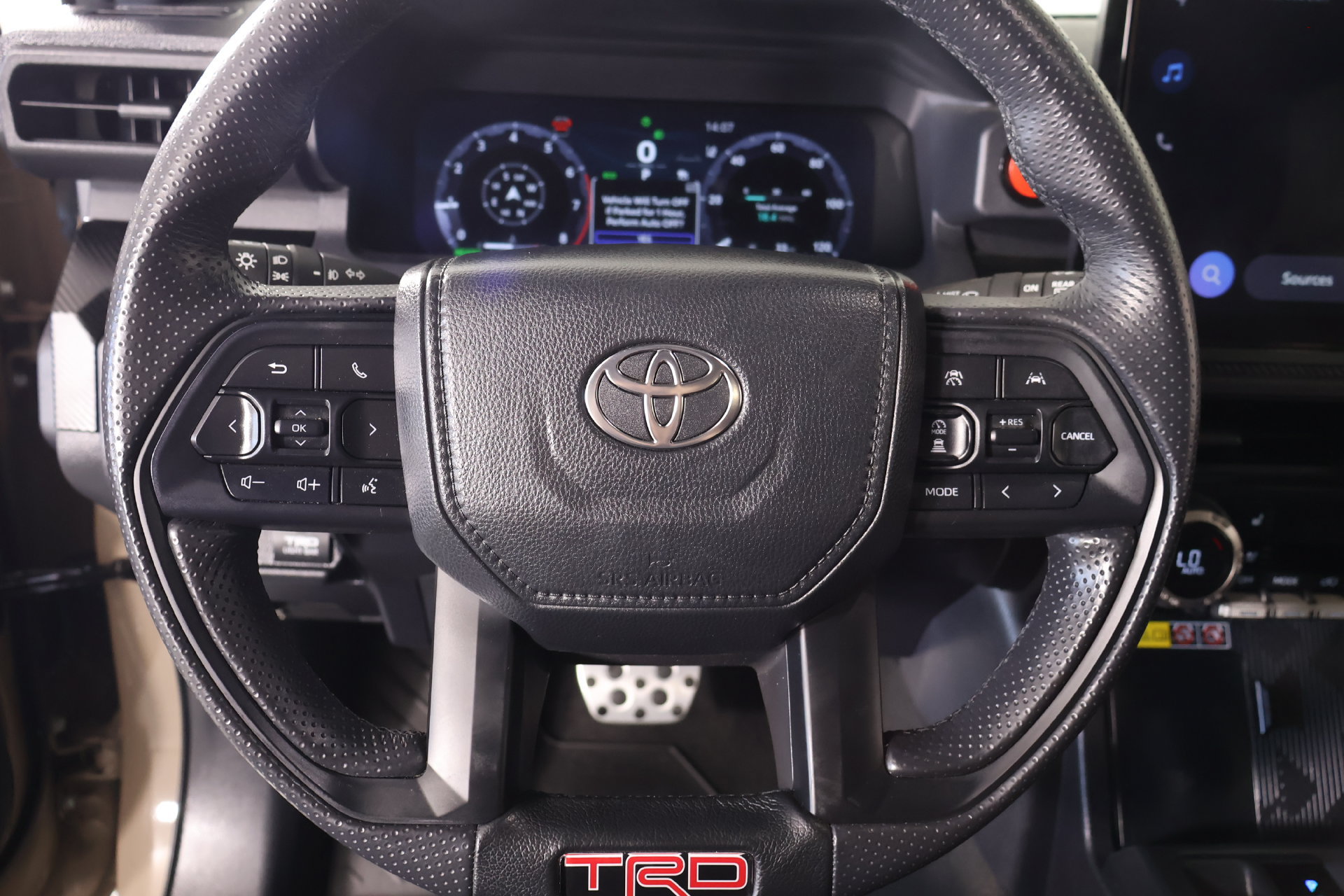 Used 2025 Toyota 4Runner TRD Pro AWD/4WD image 3
