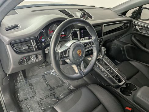 Used 2020 Porsche Macan S AWD/4WD image 4