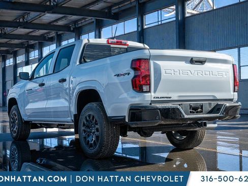 New 2026 Chevrolet Colorado W/T w/ WT Custom Package AWD/4WD image 28
