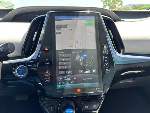 Used 2018 Toyota Prius Four w/ Advanced Technology Package FWD image 7