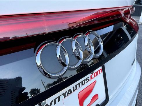 Used 2019 Audi Q8 Premium Plus w/ Premium Plus AWD/4WD image 12