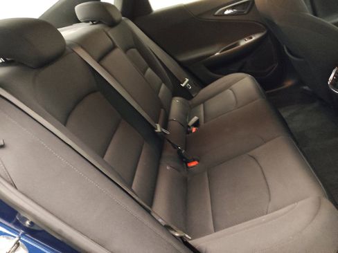 Used 2022 Chevrolet Malibu LT FWD image 19