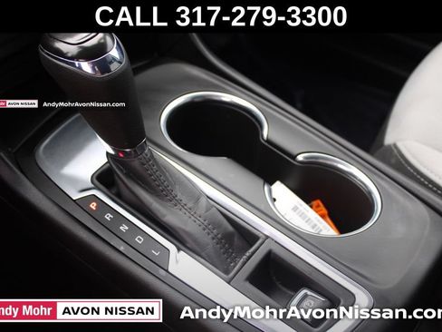 Used 2020 Chevrolet Equinox LS w/ LS Convenience Package FWD image 38