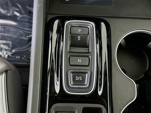 Used 2023 Honda Pilot Elite image 21