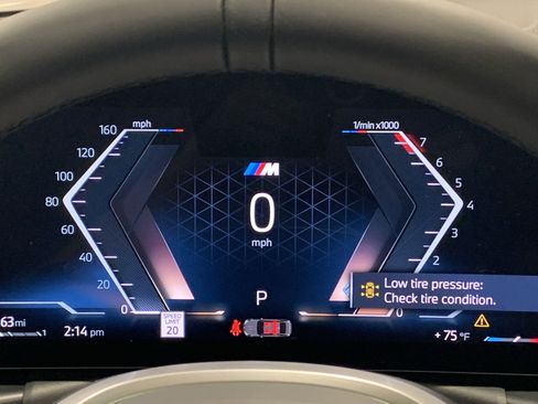 Used 2025 BMW 330i Sedan w/ M Sport Package image 17