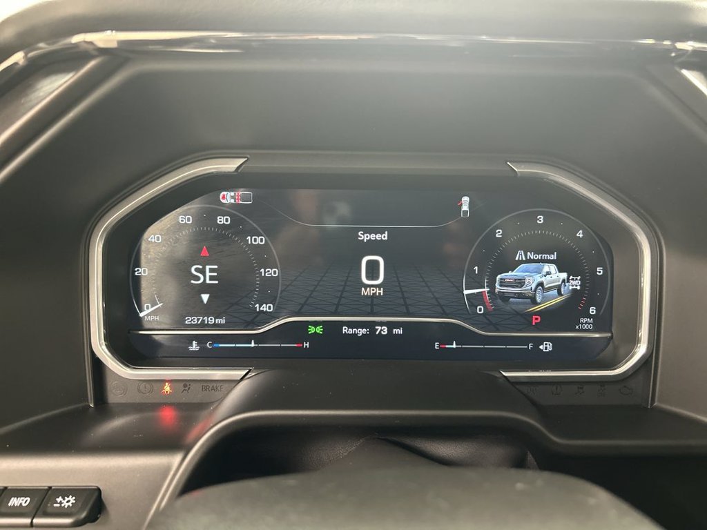 Certified 2024 GMC Sierra 1500 AT4 w/ Technology Package AWD/4WD image 13