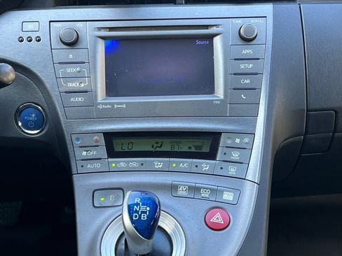 Used 2013 Toyota Prius FWD image 16