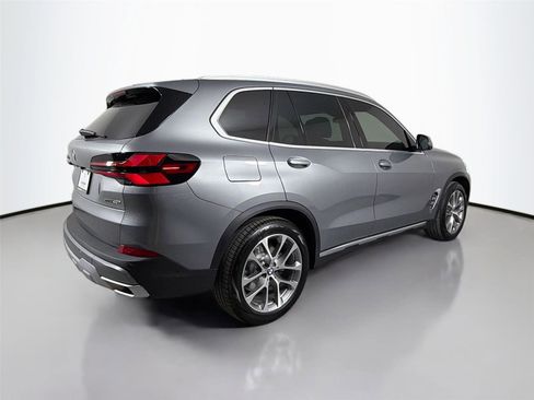 New 2026 BMW X5 xDrive40i w/ Climate Comfort Package AWD/4WD image 6