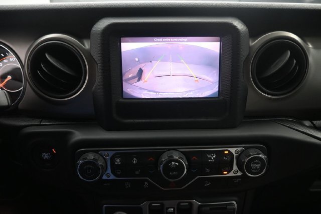 Used 2020 Jeep Wrangler Unlimited Sport AWD/4WD image 12