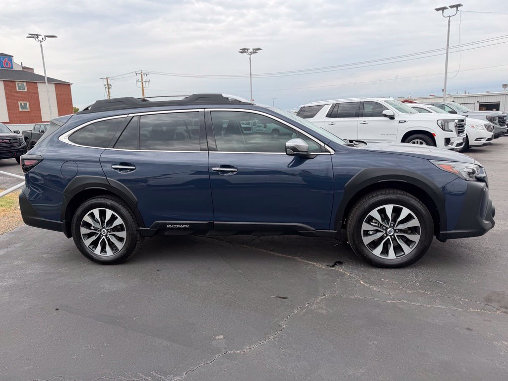 Used 2024 Subaru Outback Touring w/ Popular Package #2 AWD/4WD image 4