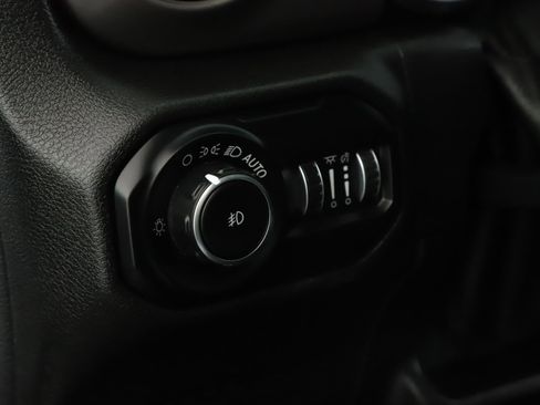 Used 2021 Jeep Wrangler Unlimited Sport image 6
