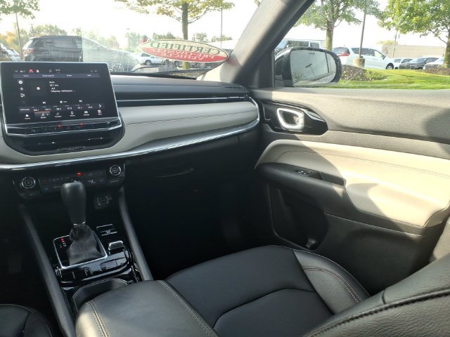 Certified 2024 Jeep Compass Limited AWD/4WD image 12