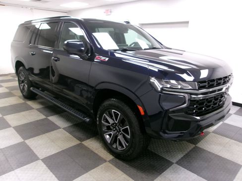 Used 2021 Chevrolet Suburban Z71 AWD/4WD image 15