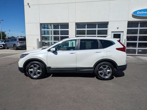 Used 2018 Honda CR-V EX image 9