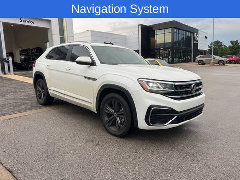 Certified 2022 Volkswagen Atlas Cross Sport SEL R-Line AWD/4WD image 3