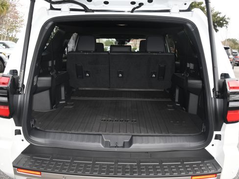 Used 2025 Toyota 4Runner Limited w/ Tow Technology Package image 19