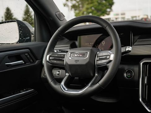 New 2026 GMC Acadia Elevation w/ Black Edition AWD/4WD image 16