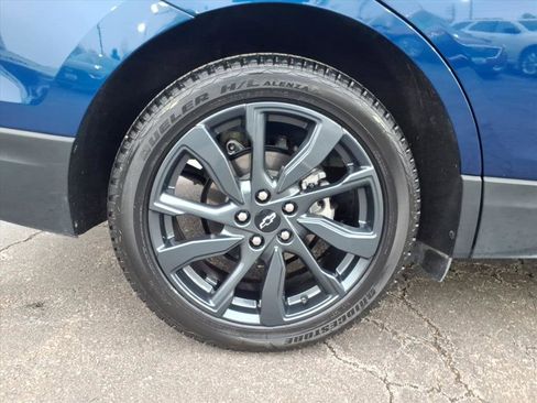 Used 2022 Chevrolet Equinox RS w/ RS Leather Package image 28