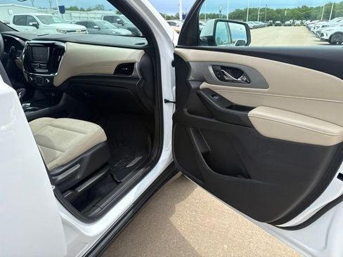 Used 2023 Chevrolet Traverse LS w/ Safety Package AWD/4WD image 47