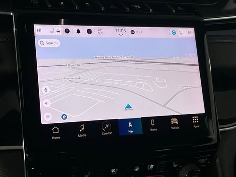 Used 2023 Jeep Grand Cherokee Trailhawk w/ Luxury Tech Group III image 17