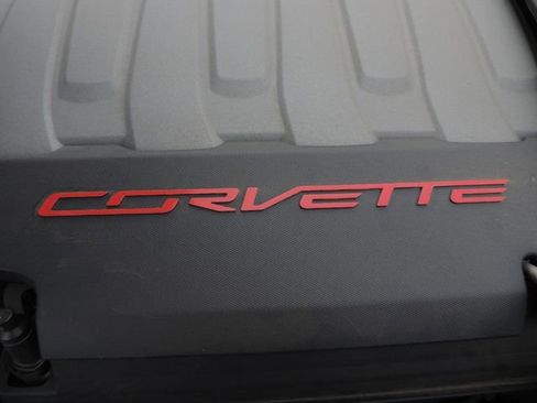 Used 2015 Chevrolet Corvette Stingray Coupe RWD image 31