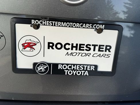 Used 2024 Nissan Versa S w/ S Plus Package image 34