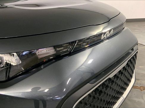 Certified 2023 Kia Soul S FWD image 28