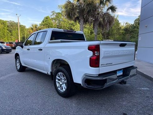 Used 2022 Chevrolet Silverado 1500 W/T w/ WT Value Package image 3