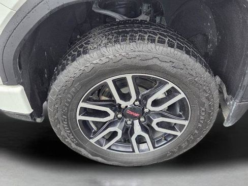 Used 2026 GMC Sierra 1500 AT4 w/ AT4 Premium Package AWD/4WD image 9
