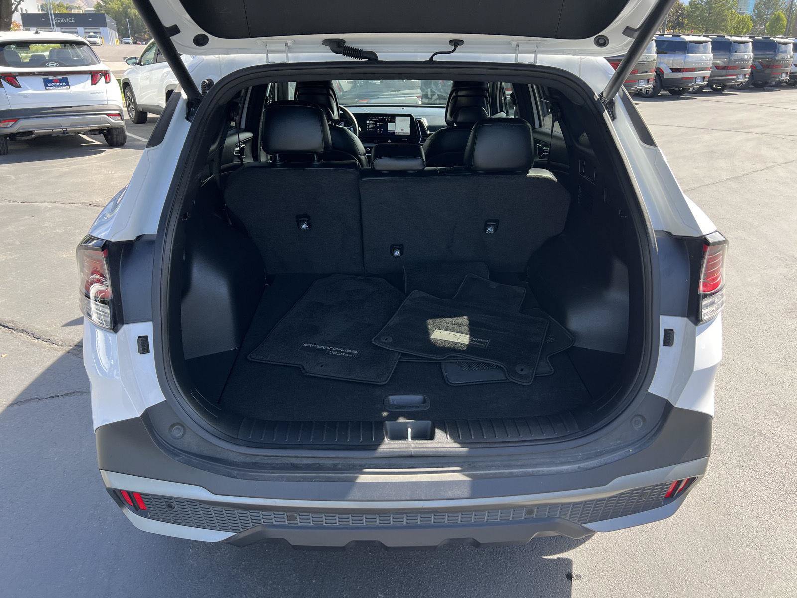 Used 2024 Kia Sportage X-Line w/ X-Line Premium Package AWD/4WD image 9