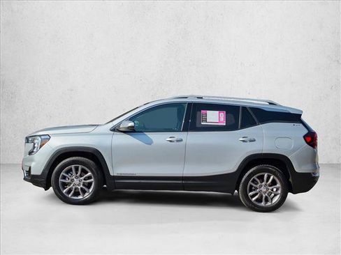 Used 2022 GMC Terrain SLT AWD/4WD image 8
