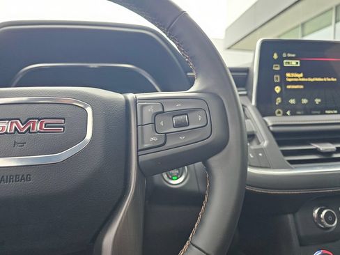 Used 2024 GMC Yukon XL AT4 w/ Technology Package AWD/4WD image 37
