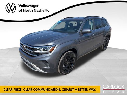 Used 2023 Volkswagen Atlas SE w/ Panoramic Sunroof Package image 1