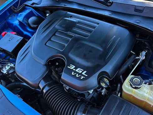 Used 2021 Dodge Charger SXT w/ Leather Interior Group image 27