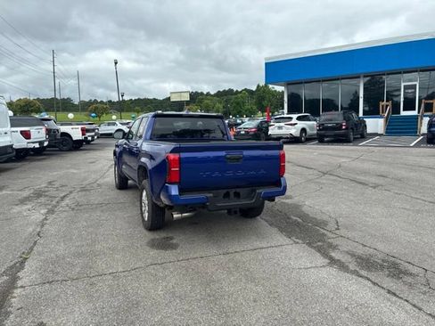 Used 2025 Toyota Tacoma SR5 RWD image 47