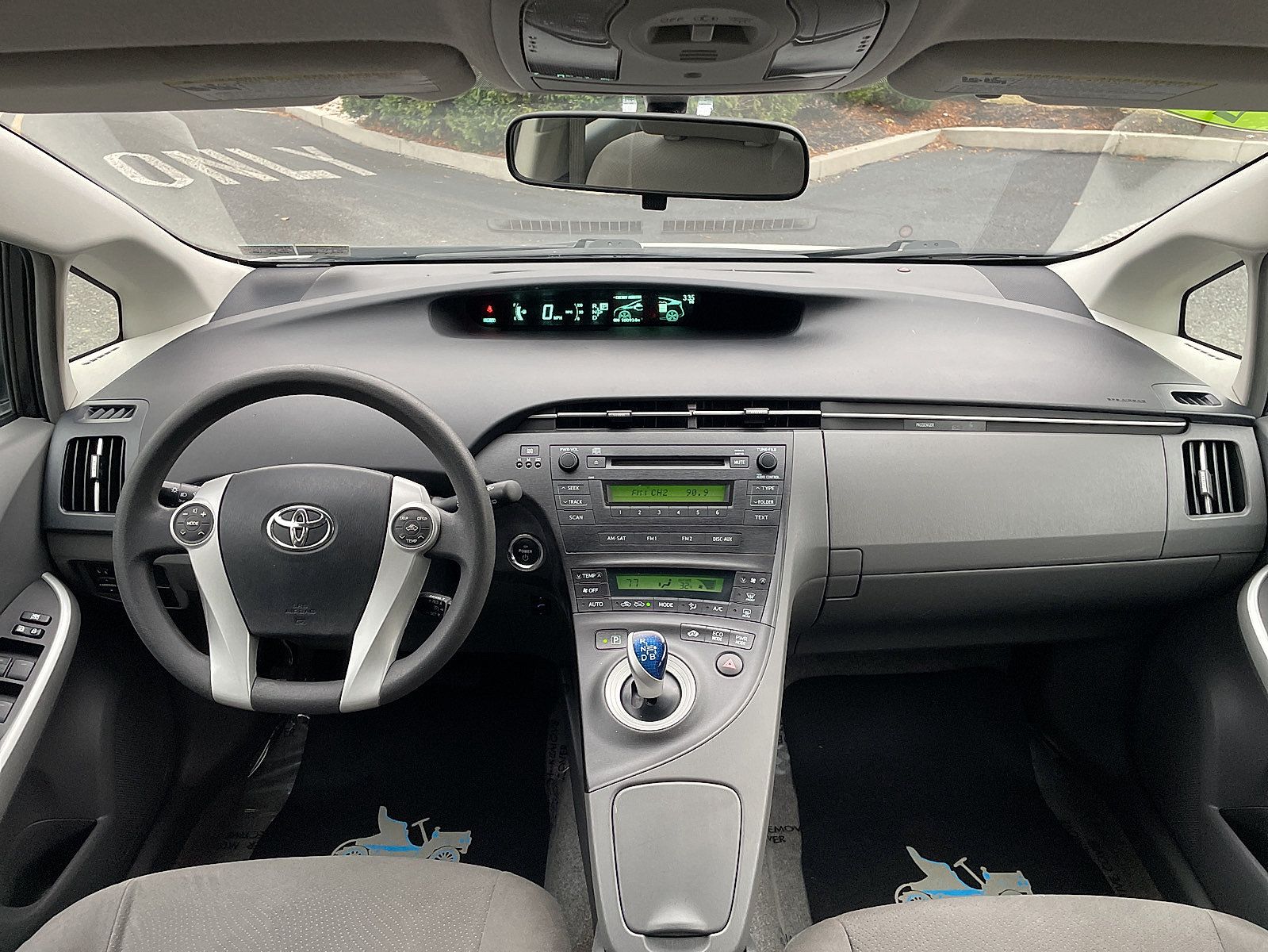 Used 2010 Toyota Prius Two FWD image 34