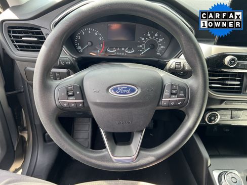 Used 2022 Ford Escape SE FWD image 8