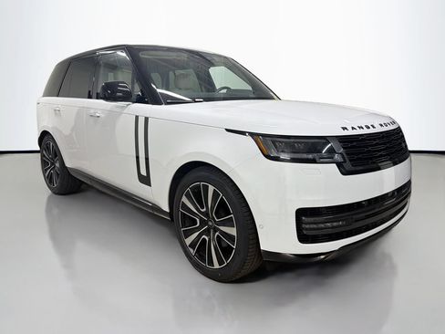 Used 2024 Land Rover Range Rover SE AWD/4WD image 7