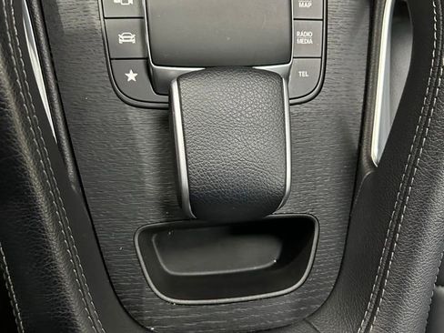 Used 2022 Mercedes-Benz GLE 350 4MATIC image 19
