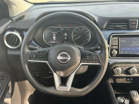 Used 2025 Nissan Versa SV FWD image 22