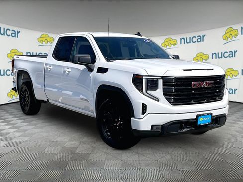 Used 2023 GMC Sierra 1500 Elevation image 1