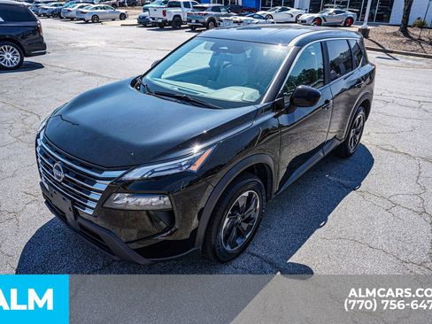 Used 2025 Nissan Rogue SV image 19