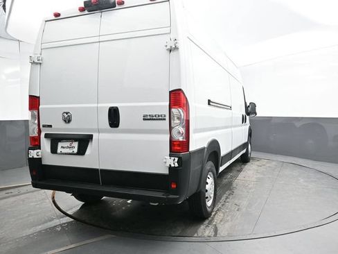 Used 2023 RAM ProMaster 2500 FWD image 7
