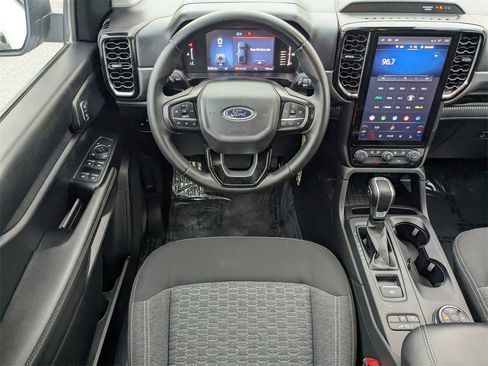 Used 2024 Ford Ranger XLT w/ FX4 Off-Road Package image 15