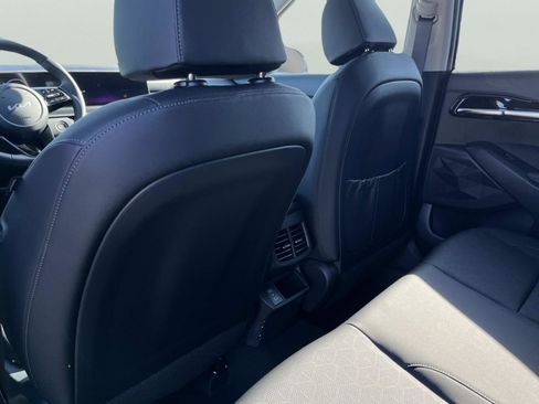 New 2026 Kia Seltos EX image 19