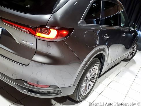 Used 2024 MAZDA CX-90 Plug-In Hybrid w/ Preferred AWD/4WD image 8
