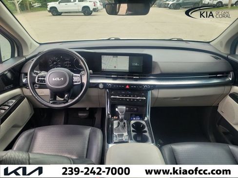 Used 2022 Kia Carnival SX Prestige FWD image 18