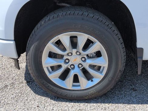 New 2026 Chevrolet Silverado 1500 Custom image 29